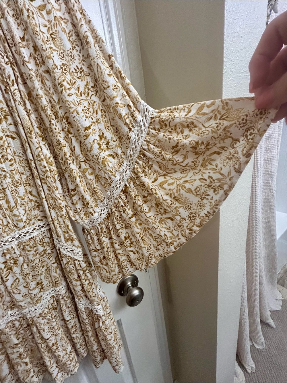 Free People Boho Floral Crochet Trim Tunic ~Dress in Mustard Ivory XL - Picture 6 of 9